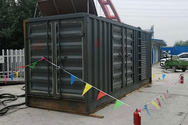 渭滨发电机租赁空气滤清器多久更换一次？