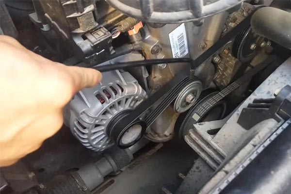 渭滨转速传感器的工作原理是什么？